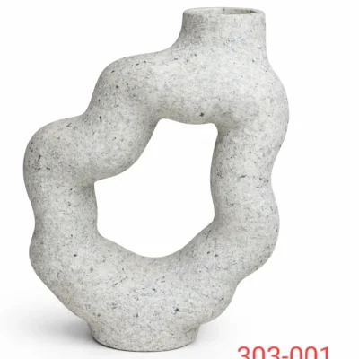 Ash ceramic sculptAsh ceramic sculpt