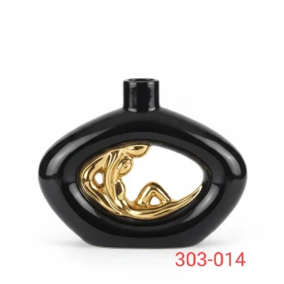 Black/gold ceremic vase